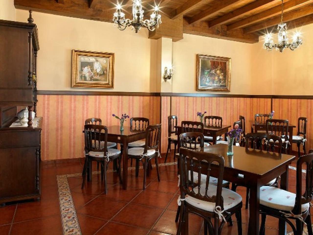Casa Regina Perlora Exterior foto